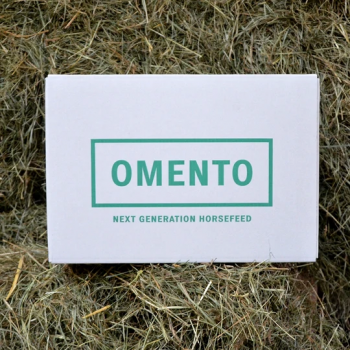 Omento Sport - Voederbriket op basis van hooi, ter vervanging van krachtvoer of mineralenbriket